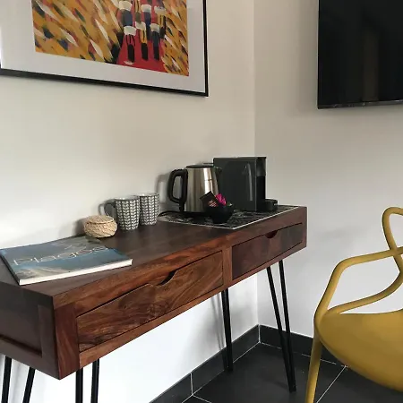 Limone, Bed & Breakfast