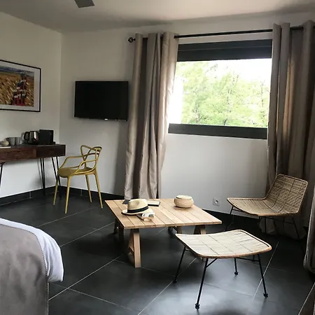 Limone, Nocleg ze śniadaniem Calenzana