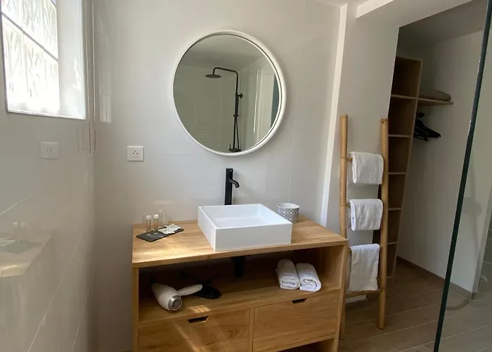 Limone, Bed & Breakfast