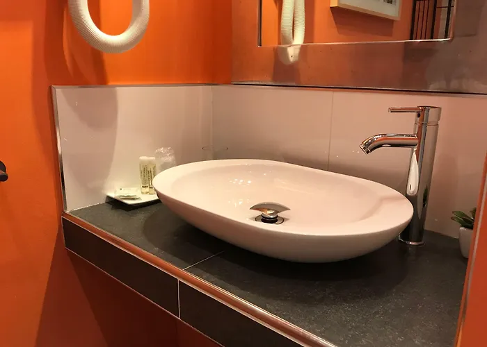 Bed & Breakfast Limone, 3*